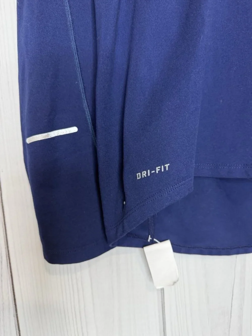 Nike Element Running 1/4 Zip Dri-Fit Navy Blue Long Sleeve Top Base Layer Sz M